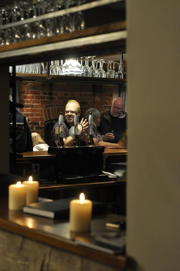 The Angel Inn Warminster Dış mekan fotoğraf