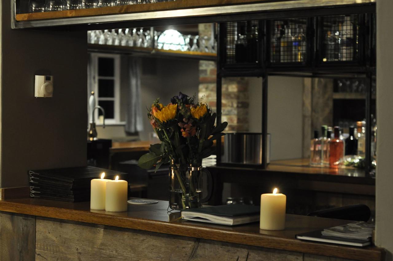 The Angel Inn Warminster Dış mekan fotoğraf